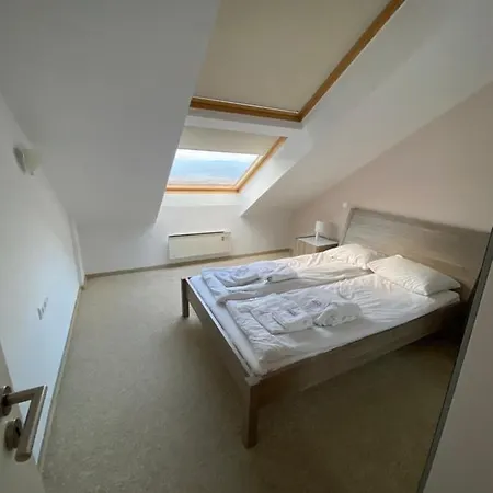 Three Apartment, Ski In&out, Mountain View, * * * * Resort, 公寓 班斯科